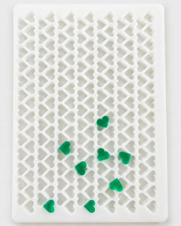 2.76mL heart gummy mold with 196 cavities and emerald green heart gummies