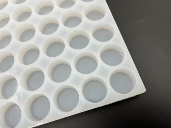 5,6 ml gumovej formy mincí